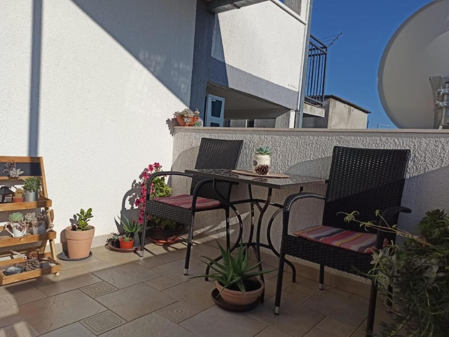 Apartment Jurica Kastela Exterior photo